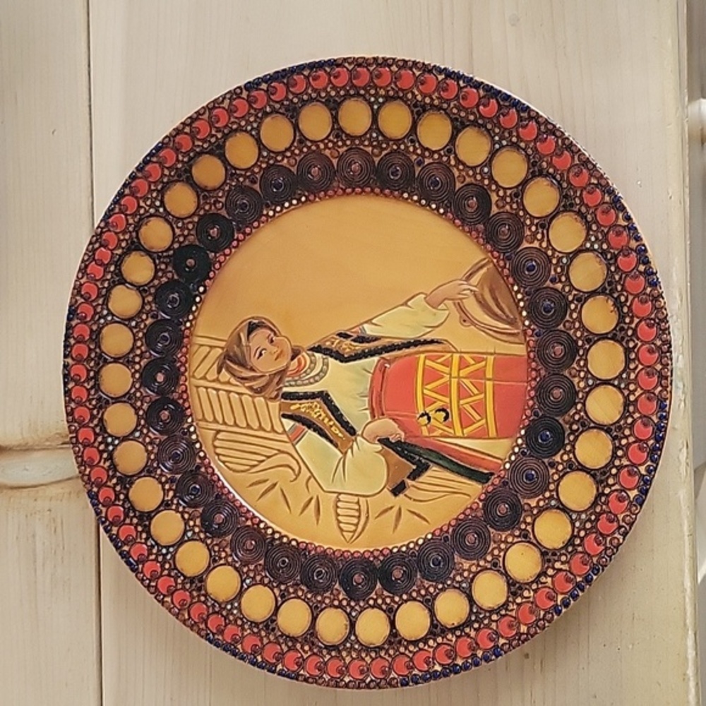 Hand Painted  Handcarved Wood Plate- Romania  9"